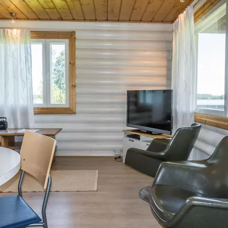 Aamunkoin Rantatupa By Interhome